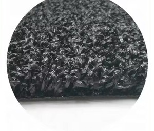 Gazon d'intérieur de gymnase de <span class=keywords><strong>tapis</strong></span> artificiels blancs noirs verts d'herbe <span class=keywords><strong>pour</strong></span> des sports en plein air - Product Image 2