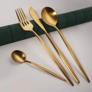 Ensemble de couverts en métal en acier inoxydable moderne et minimaliste pour la vaisselle d'inspiration scandinave accessoires de cuisine - Product Image 2