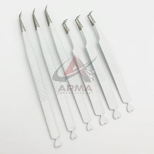 แหนบต่อขนตาสแตนเลสเคลือบผงสีขาวแยกเส้นใยอย่างยั่งยืนติดโลโก้ตามสั่ง - Product Image 4