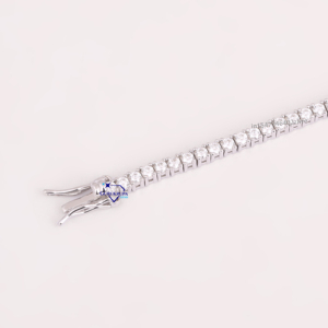 Nouvelle Lumière De Luxe Fabriqué À La Main Minorité Exquise Notre Collection Style Bracelet S925 Argent Tennis Bracelet Lab Cultivé Diamant - Product Image 5
