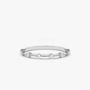 Anillo de Boda Delicado con Diamante Cultivado en Laboratorio de 0.15 Quilates, Color G, Claridad SI1, Oro Sólido de 14K, Pieza Nupcial Hecha a Mano para Mujer - Product Image 3