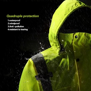 เสื้อแจ็คเก็ตสะท้อนแสงสำหรับผู้ชายแบบมีฮู้ด เสื้อแจ็คเก็ตบอมเบอร์แบบ Hi-Vis มีกระเป๋าและซิปกันน้ำ - Product Image 3