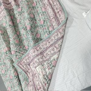 Vente en gros Couverture indienne réversible en coton doux à imprimé floral et coton doux imprimé Dohar - Product Image 3