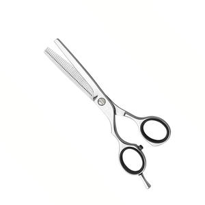 Ciseaux à cheveux en acier inoxydable Ciseaux de coiffeur à lame droite Ciseaux super coupés en acier inoxydable à haute teneur en carbone - Product Image 1