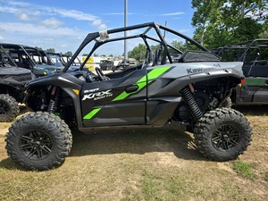 Vehículo Utilitario Todoterreno TERYX KRX 1000 TR de 4 Ruedas Motrices y 4 Tiempos, Certificado por la EPA/Eec, con Bloqueo de Diferencial, Ligero y Ecológico, para Uso en Todas las Estaciones - Product Image 3