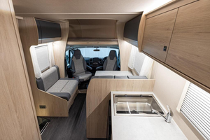 Buy Premium Quality Large Living Space RV Motorhomes Strong Car Camper for Camping Factory At Good Price Buy Now - Product Image 6