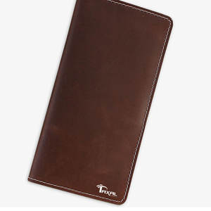 Venta al por mayor de alta calidad de los hombres cortos de cuero PU cartera impermeable con cremallera de moda con forro de PVC y patrón de caracteres - Product Image 6