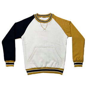Alpha Chenille Three-Tone Crewneck Sudadera Estilo de deportes de invierno Patrón impreso bordado para hombres Mujeres Black Gold Titlists - Product Image 1