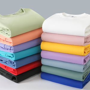 เสื้อสเวตเชิ้ตผู้หญิงแบบขายส่งสั่งทำพิเศษสำหรับฤดูหนาว ผ้าฝ้าย 100% ระบายอากาศได้ดี กันลม แห้งเร็ว สวมใส่สบาย มีโลโก้ด้านหน้า - Product Image 4