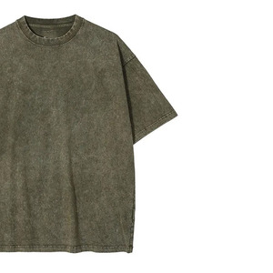 เสื้อยืดผู้ชายแขนสั้นทรงโอเวอร์ไซส์ ผ้าคอตตอนถักเนื้อหนัก 100% 240gsm ป้องกันการยับ รุ่น DTG Print - Product Image 3