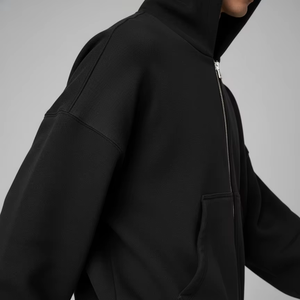 Sudadera con Capucha Personalizada con Cremallera Completa, Negra, de Alta Calidad, Mezcla de Algodón, Hombros Caídos, Estilo Urbano - Product Image 1