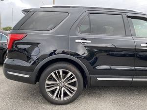 Gran Oferta: Ford Explorer Platinum AWD 2018, Impecable, Listo para Enviar - Product Image 3