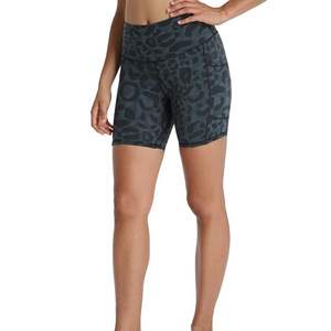 100% poliéster sin costuras impreso mujeres gimnasio entrenamiento correr Yoga pantalones cortos de cintura alta Scrunch Butt Lift pantalones cortos personalizados - Product Image 1