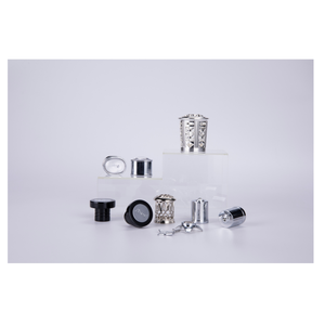 Bouteille de parfum avec bouchon magnétique rond - Product Image 3