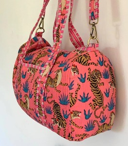 Le Souvenirs Tigers Design Handmade Eco-Friendly Durable Large Capacity Cotton Duffle Bag Travel/Gym/Yoga Quilted Weekender - Product Image 4