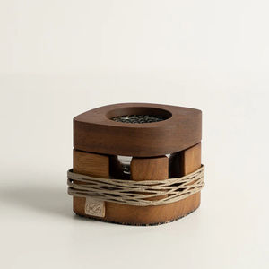 Quemador de Incienso Portátil Travel Sanctuary, Quemador de Incienso Religioso de Sándalo para Bakhoor, Hecho a Mano y Ecológico - Product Image 2