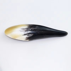 Outil Gua Sha en corne de buffle poli pour l'acupression et les soins de santé - Product Image 4