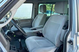 Voiture d'occasion fiable Volkswagen EuroVan G-LS 2003 - Product Image 4