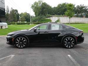 โตโยต้า คราวน์ แพลตตินั่ม AWD ปี 2024 ใหม่/มือสอง เครื่องยนต์เบนซิน 4.1-6 ลิตร เกียร์อัตโนมัติ เบาะหนัง ซันรูฟ กล้องมองหลัง 360 องศา ระยะทาง 1-25000 ไมล์ - Product Image 2