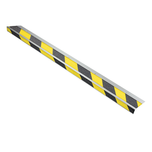 Profilo Universale per Bordo Scala, Nero/Giallo, 600 x 90 x 33mm (L x P x H) - TKPUN600-SG - Product Image 2