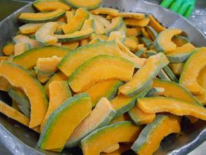 Calabaza Congelada IQF en Cubos, Suministro de Fábrica de Vietnam, Cubos de Calabaza Congelados a Granel, 24 Meses de Vida Útil - Sra. Tarina - Product Image 4