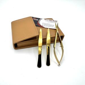 Pince à sourcils plaquée or avec logo personnalisé Pince à sourcils oblique en acier inoxydable durable avec ciseaux à ressort pour cils - Product Image 4