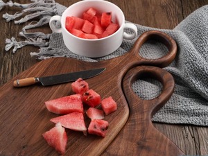 Tabla de Cortar de Madera Maciza Resistente para un Uso Duradero, Tabla de Cortar de Madera Apta para Cuchillos para Protección de Hojas Afiladas - Product Image 5