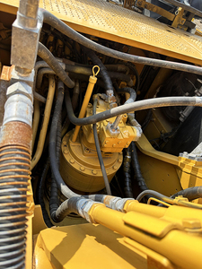 Machine de terrassement sur chenilles Caterpillar 329D en bon état avec moteur Hitachi, soupape Kawasaki, PLC, poids opérationnel de 22 tonnes - Product Image 2