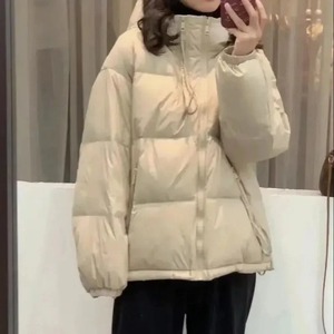 Chaqueta de algodón de invierno para mujer, nuevo estilo, versión coreana, chaqueta holgada con capucha, cuello levantado, transpirable, nailon estampado a la moda - Product Image 4