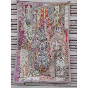 Tapiz Vintage Hecho a Mano, Arte de Pared con Textiles Bordados, Diseño de Patchwork, Estilo Banjara, Arte con Cuentas, 40x60 - Product Image 2