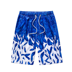Shorts de bain à séchage rapide pour hommes, prix de gros, personnalisables avec logo, style hawaïen ample à motifs floraux, doublure en maille - Product Image 4