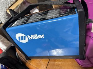 Nueva Soldadora Multiproceso Millers Multimatic 215 - Product Image 2