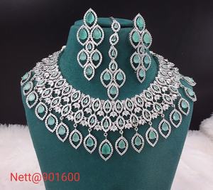 Elegante conjunto de collar y aretes AD para mujer, perfecto para fiestas de novia y celebraciones festivas - Product Image 4