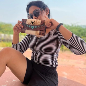 Nuevo estilo occidental Hair On Hide Colorful Hand Tooled Leather Clutch Mujeres Diseñado Monedero Venta caliente Tooled Leather Carteras únicas - Product Image 4