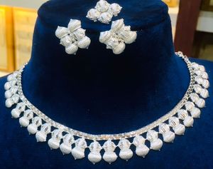 24K oro Dubai Vintage moda joyería conjunto clásico perla flor cobre aniversario diamante pendientes brazaletes peines broches - Product Image 3