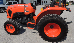 Tractor Kubota L2502HST 2024 Disponible al por Mayor a Precio Económico, Equipo Agrícola Kubota Usado, Entrega Rápida en Venta - Product Image 5