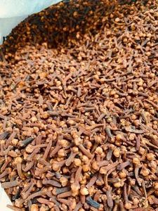 100% clous de girofle entiers naturels épices approvisionnement en vrac clous de girofle entiers crus et séchés épices approvisionnement en vrac processus séché AD - Product Image 3