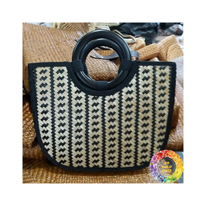 Handwoven Seagrass Beach <b>Bag</b> Durable <b>Straw</b> Tote with Inner Pocket Perfect for Seaside Holidays and Casual Carry - Product Image 3