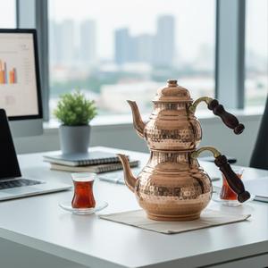 กาน้ำชาทองแดงตีขึ้นรูปด้วยมือ ดีไซน์โลหะทนทาน - Product Image 2