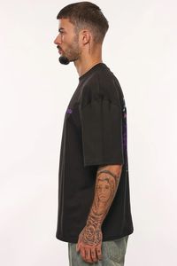 T-shirts pour hommes en coton 100% surdimensionnés rétro de haute qualité avec logo personnalisé imprimé, coupe ample, style streetwear, designs personnalisés, t-shirt à grammage élevé - Product Image 3