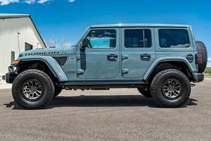 Jeep Wrangler Unlimited Rubicon 392 Final Edition 4x4 Usado 2024 - Product Image 2