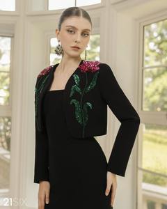 Robes de mariée de luxe pour femmes, élégantes et tendance, faites à la main avec des perles en strass, dentelle, broderie florale écologique, 100% faite à la main - Product Image 3