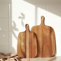 Handgemaakte elegante snijplank van mango-acaciahout, prachtig fruitkunstwerk, duurzaam keukengerei, vaatwasserbestendig.