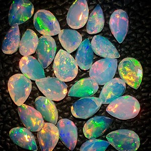 Lot de pierres précieuses d'opale éthiopienne rougeoyante Lot d'opale à facettes incroyable Gemmes d'opale de feu multiples Gemmes polies en forme de poire pour la fabrication de bijoux - Product Image 6