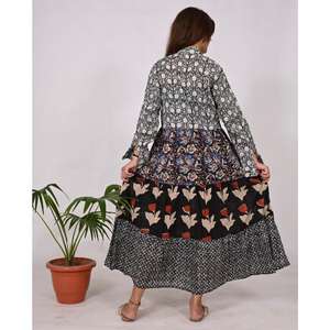 Fabriqué à la main femmes Maxi robe Boho Floral coton Patchwork étage longueur vêtements d'été pour les fêtes imprimés vibrants - Product Image 6