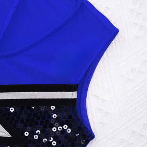 Tenue de cheerleading personnalisée pour l'entraînement d'équipe, uniforme de cheerleading durable pour la performance athlétique - Product Image 4