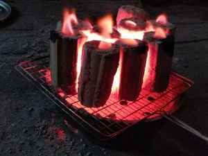 BRIQUETAS HEXAGONALES DE CARBÓN POR BIWOOD COMPANY VIETNAM, LARGO TIEMPO DE ARENAMIENTO, ALTA CALIDAD PARA BBQ - Product Image 5