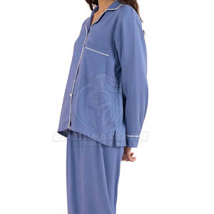Nouvelles robes de nuit confortables, produits tendance, vêtements de nuit légers en soie pour femmes. - Product Image 5