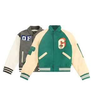 Chaqueta de Invierno de Felpa con Parches Negros y Blancos con Logotipo Bordado Personalizado OEM, Chaqueta Universitaria para Hombre - Product Image 1