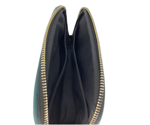 Nouveau matériau en feutre vert foncé avec logo personnalisé avec sac cosmétique de maquillage à fermeture éclair fabriqué au Vietnam - Product Image 6